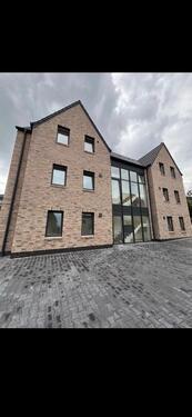 Foto - Erstbezug: Moderne 3-Zimmer-Penthouse-Wohnung mit Balkon