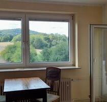 Toller Ausblick - Helle 2 Zi.-Wohnung m. Balkon - PROVISIONSFREI - Kelkheim (Taunus)