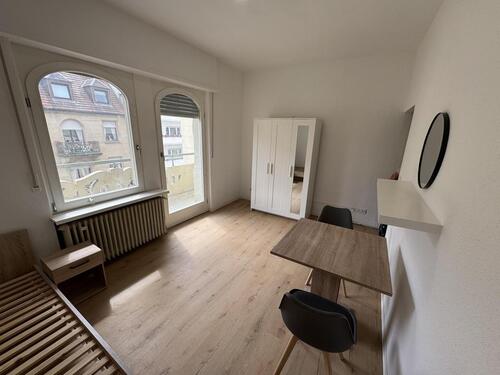 Foto - 1 Zimmer-Apartment renoviert und neu möbliert,Balkon super zentral!