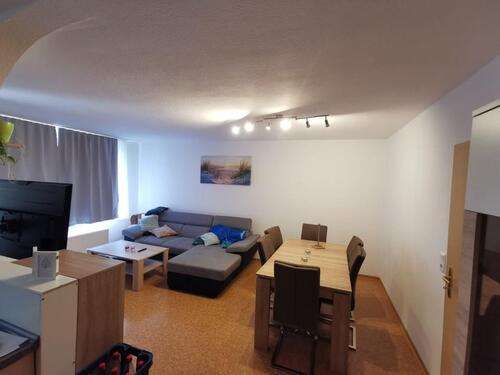 Foto - Helle 3-Zimmer-Wohnung mit Terrasse, eigenem Garten & Carport