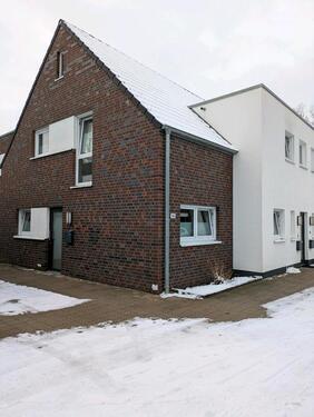 Foto - 3 -Zimmerwohnung mit großem Balkon