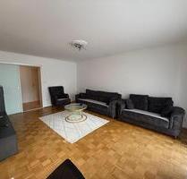 4-Zimmer Wohnung Germering - 2.500,00&nbsp;EUR Kaltmiete, ca.&nbsp; 90,00&nbsp;m&sup2; in Germering (PLZ: 82110)
