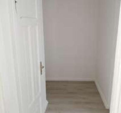 Foto - Schöne 3-Zimmer-Etagenwohnung in zentraler Lage!