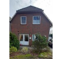 DHH mit Garage in Delmenhorst Deichhorst, von Privat