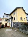 Foto - Zweifamilienhaus mit Garten und Hof