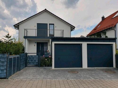 Foto - Von Privat: Einfamilienhaus in Vierkirchen mit Sauna und Terrasse