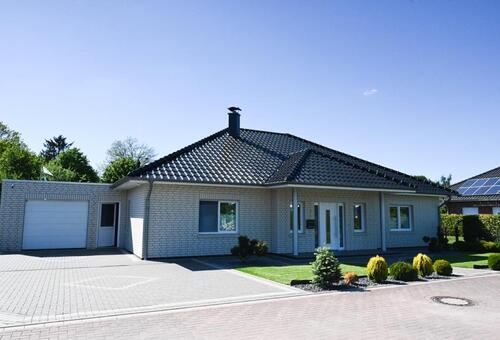 Foto - Exklusiver Bungalow in Friedrichsfehn