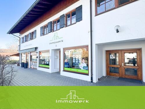 Foto - Ladeneinheit mit großzügiger Schaufensterfläche in verkehrsgünstiger Lage von Pfronten-Ried