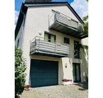 Großes Einfamilienhaus im Grenzgebiet - Aachen Aachen-Mitte