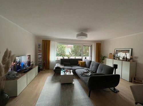 Foto - Moderne, sehr helle Wohnung mit Gartennutzung in Homburg