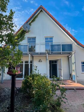 Foto - 6 Zimmer Einfamilienhaus zum Kaufen in Brake (Unterweser)