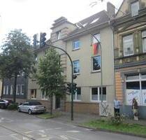 Überraschend grün trotz Straßenlage ruhig! Dellwig 85m² - Essen Stadtbezirk IV