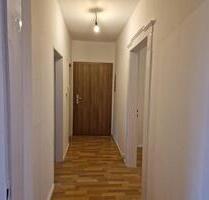 HELLE 4-Zimmer Wohnung zu vermieten - Pirmasens