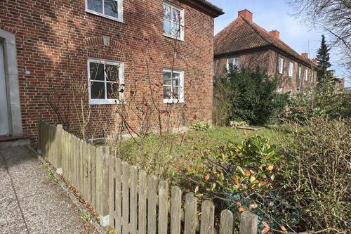 Foto - Zur Miete: 3 Zimmer Erdgeschosswohnung nahe des Binnensees