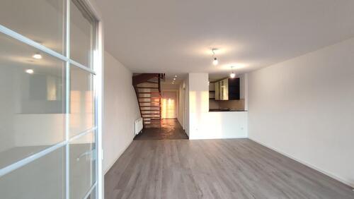 Foto - 2,5 Zimmer Maisonette Wohnung mit ca. 80 qm in 2.OG (Privat)