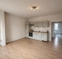 Frisch renovierte 2-Zimmer-Wohnung mit neuer Einbauküche - Mittweida