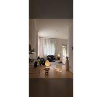 Ruhige, helle 100qm Wohnung in Schöneberg - befristet - Berlin Mitte Ruhige, helle 100qm Wohnung in Schöneberg - befristet - Berlin Mitte