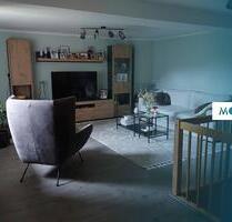 Schöne 3-Zimmer-Altbauwohnung mit EBK und großem BALKON - Karlsburg