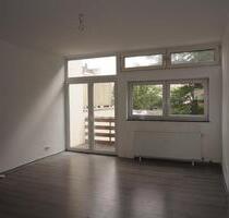 ZU VERMIETEN Erdgeschosswohnung 100qm *5Zimmer*FischertalBarmen* - Wuppertal Lichtenplatz