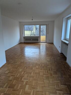 Foto - 3.5 Zimmer Etagenwohnung zur Miete in Weißenburg in Bayern