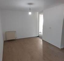 Große helle 5-6-Zimmer-Wohnung zu vermieten - Freden (Leine)