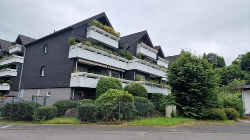 Foto - Große, zentral gelegene 4 Zimmer-Wohnung in GM-Dieringhausen