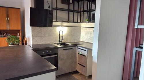 Foto - Single-Wohnung: 2 Zimmer, 1 Balkon, hell und sonnig