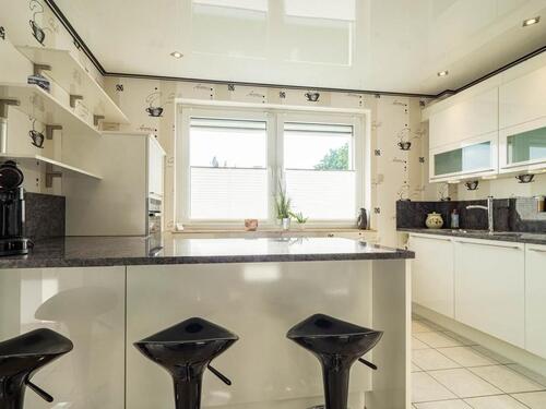Foto - Wohnung zu vermieten 101 qm - 1.100,00 EUR Kaltmiete,