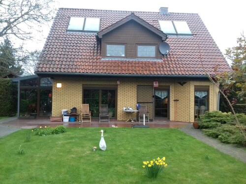 Foto - Freistehendes EFH auf 1134 qm mit 4 Zimmern auf 130qm