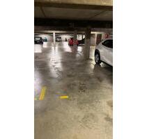 Tiefgaragen Stellplatz zu vermieten - Mönchengladbach Süd