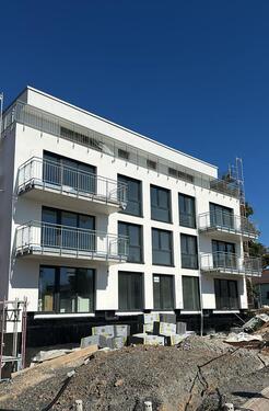 Foto - Erstbezug: Moderne 2,5-Zi.-Neubauwohnung mit Garten & EBK