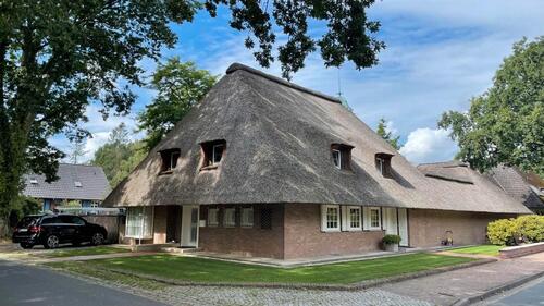 Foto - Reetgedeckte Stadtvilla mit Garten – 45 Min. von Hamburg & Bremen