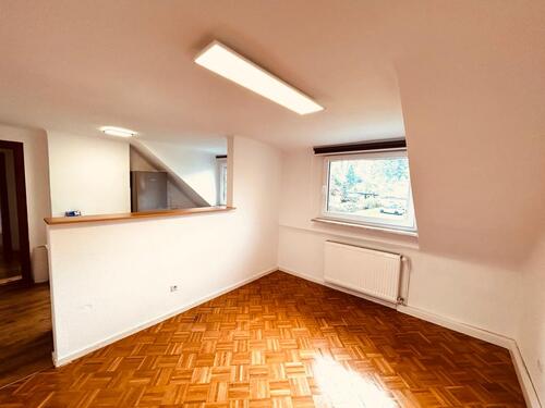 Foto - Saarbrücken: Frisch renovierte 3-ZKB Wohnung mit Garten