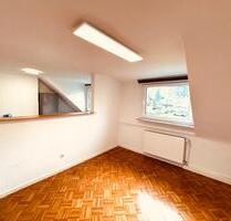 Saarbrücken: Frisch renovierte 3-ZKB Wohnung mit Garten