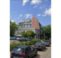 Winnenden: Heller Eck-Büroraum in bester Lage zu vermieten! Ideal