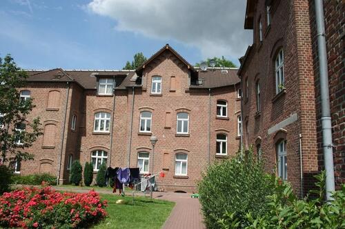 Foto - 3.5 Zimmer Dachgeschoßwohnung zur Miete in Duisburg