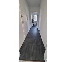 Du-Meiderich Sanierte 1,5 Zimmer Wohnung mit Einbauküche - Duisburg Mittelmeiderich