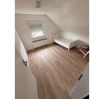 WG Zimmer zu vermieten - ab sofort - Stuttgart Bad Cannstatt