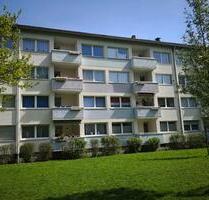 Renoviert und bezugsfertig... Moderne 3-Zimmer-EG-Wohnung mit Balkon und Vinylboden... - Duisburg Ruhrort