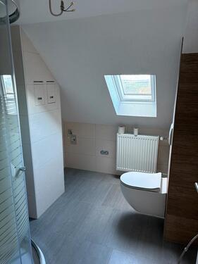 Foto - Neu sanierte 4-Zimmer-Dachgeschosswohnung.