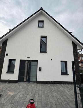 Foto - 5 Zimmer Neubau Doppelhaushälfte