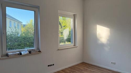 Foto - Moderne 2-Zimmer-Wohnung mit Garten & Garage optional zum 01.06.
