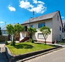 Einfamilienhaus mit Garage und Schuppen - Kastellaun
