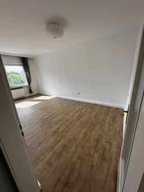 Foto - Essen-Rüttenscheid, 2 R. Küche,Diele,Bad, Balkon ca.52 qm,
