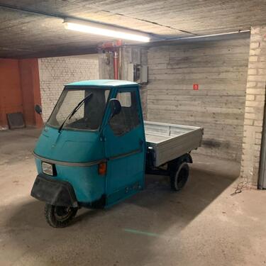 Foto - Günstig: Winterstellplatz für Motorrad in trockener TG in HH-Nord