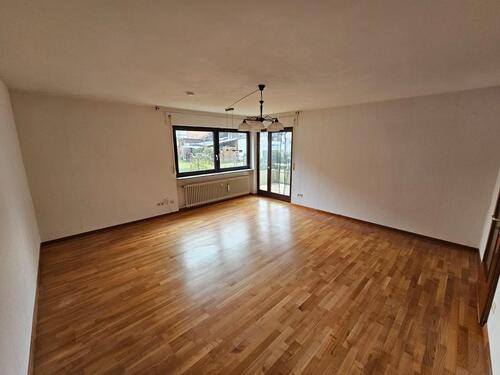 Foto - Von Privat: 4 Zimmer-Wohnung in Hemmingen