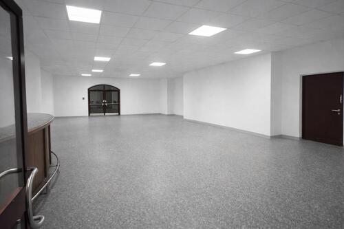 Foto - Büro Lager Fitnessstudio Spielhalle Restaurant