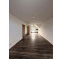 Kernsanierte 2-Zimmer-Wohnung in Osthofen