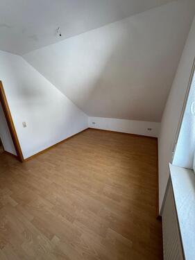 Foto - 2 Zimmer Dachgeschoßwohnung in Großwallstadt