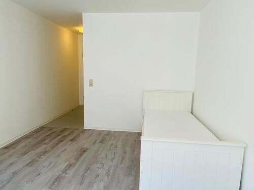 Foto - 1 Zimmer Hochparterre in Saarbrücken